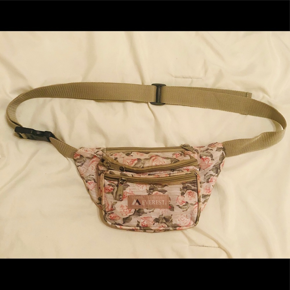 Fashionable Fanny pack